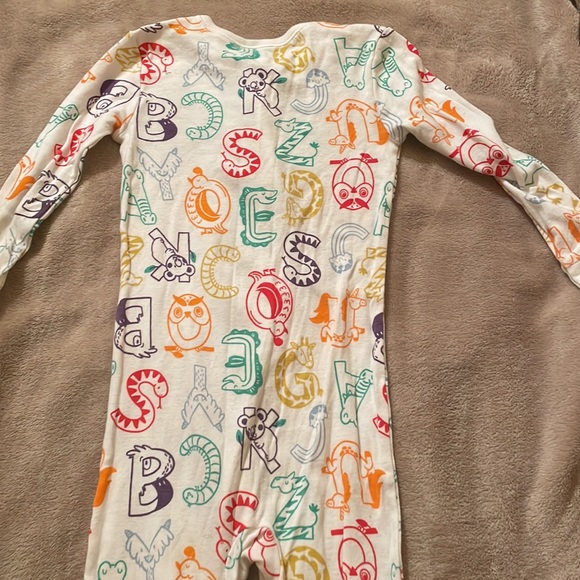 Colorful footed pj - Picture 2 of 3